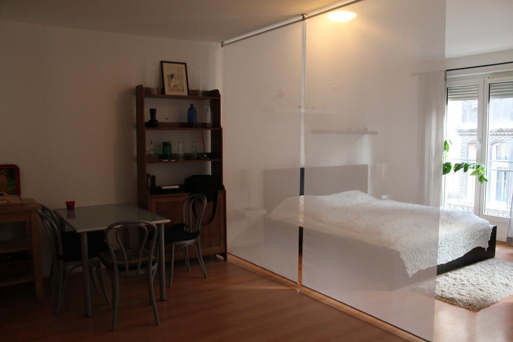 Erkel Apartment بودابست الغرفة الصورة